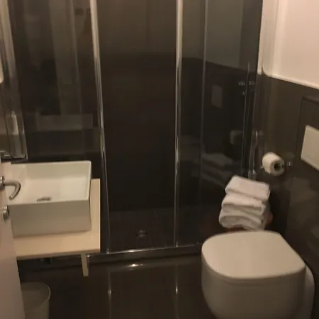 Casual Eclettico 3* Milano