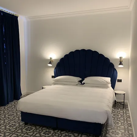 Casual Eclettico 3* Milano